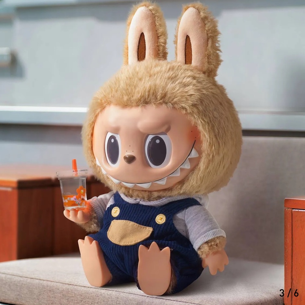 LABUBU Time to chill-Vinyl Plush Doll - Picture 3 of 7